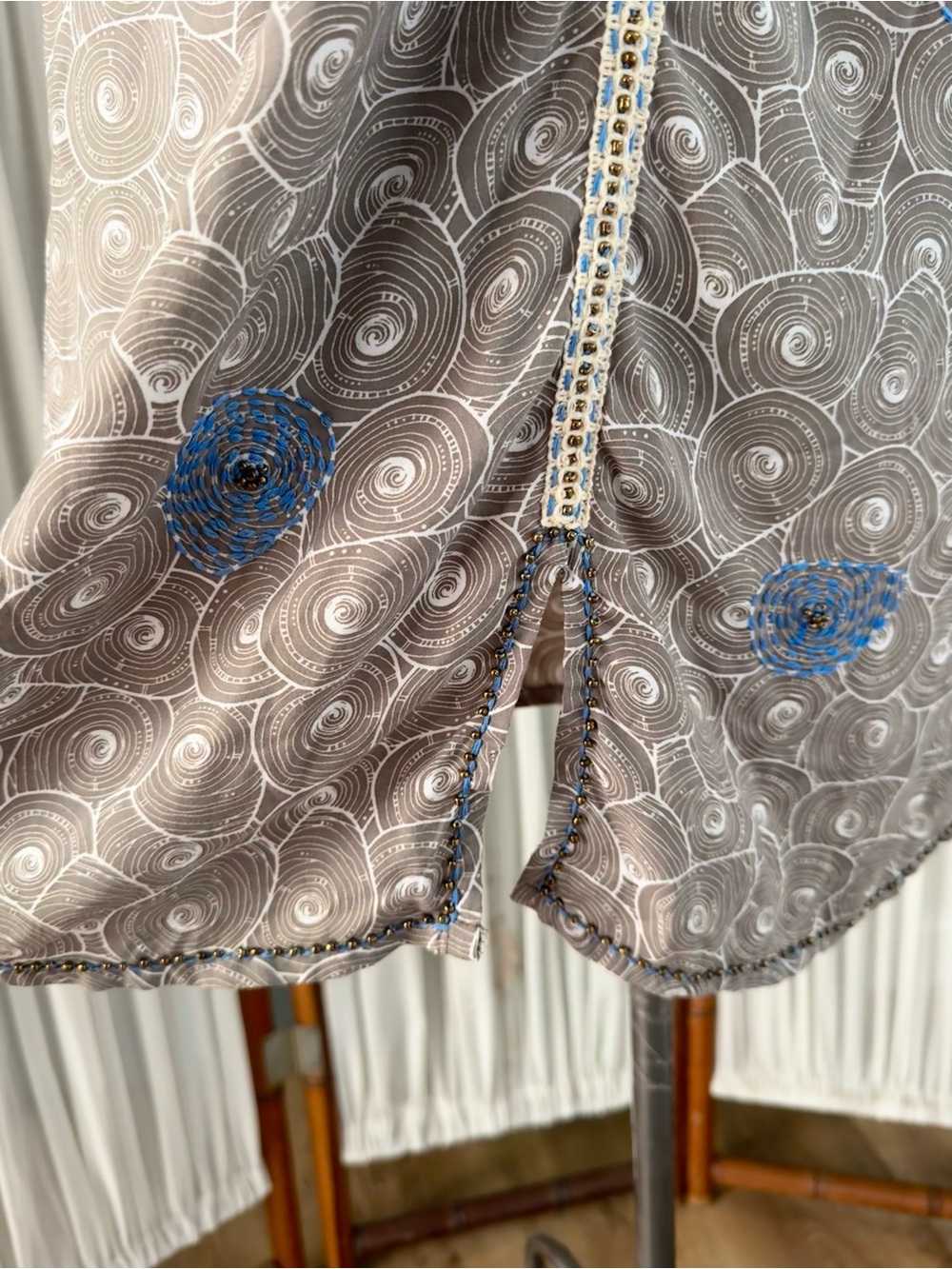 Skemo Boho Beaded Shift Dress - Picture 7 of 12